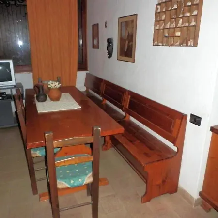 2 Bedrooms Appartement At Villasimius 500 M Away From The Beach With Enclosed Garden * Notteri